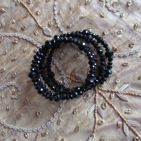 BLACK SHINY SPARKLE BRACELET (BEADED) – NWOT - Picture 9 of 15